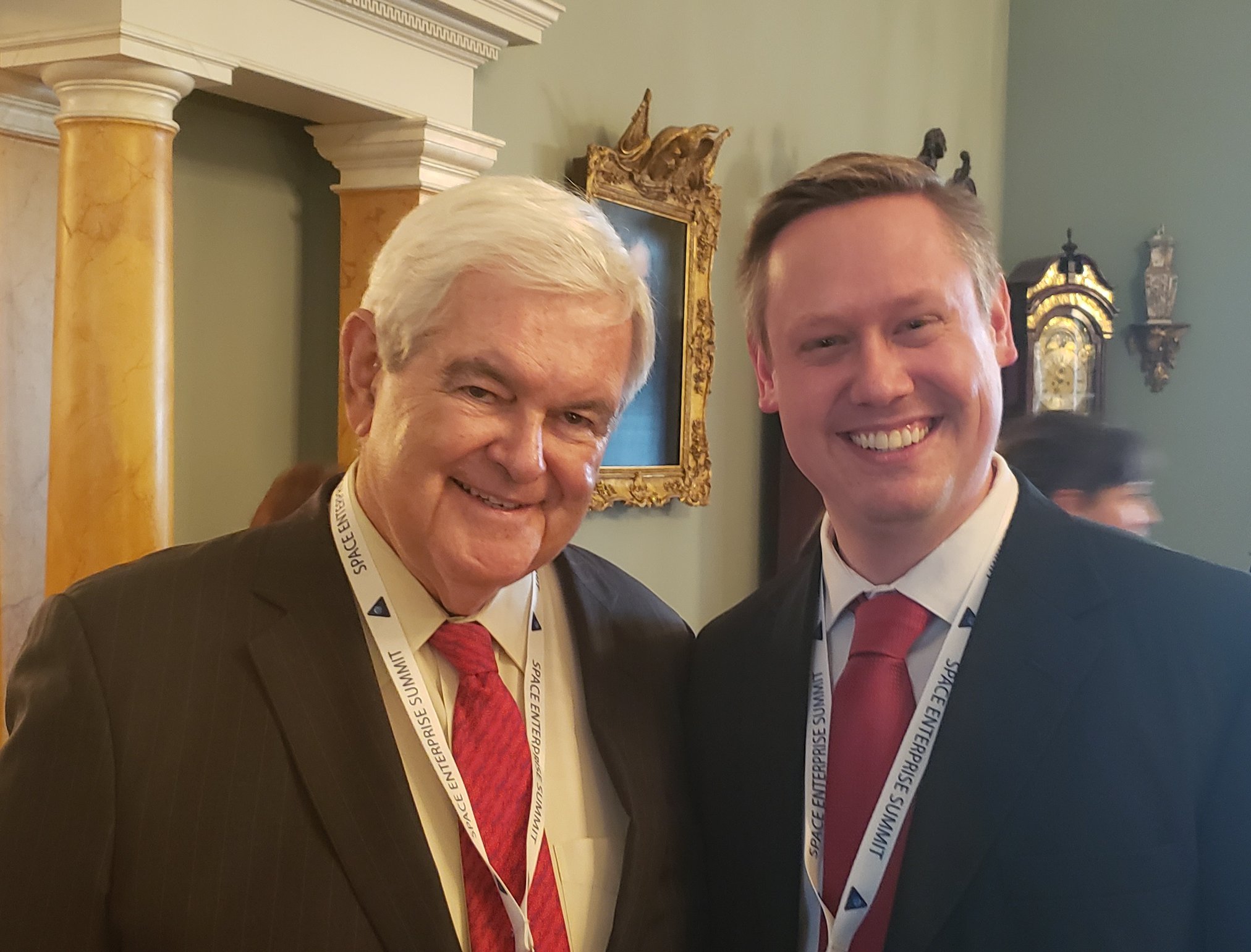 Intergalactic Education's Justin Park meets Newt Gingrich at Space Enterprise Summit